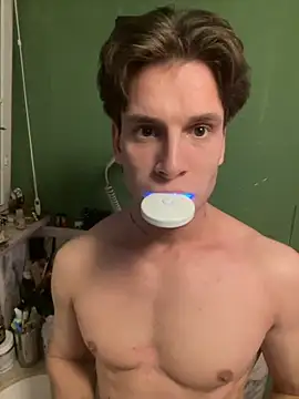 Snapshot of ETHAN_MOORE chatting on 10-31-25, 03:30 ETHAN MOORE online show from 10-31-25, 03:30