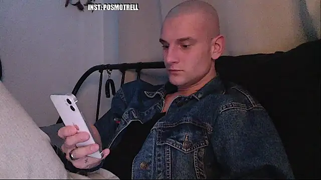 Snapshot of ETHAN_MOORE chatting on 03-16-26, 11:47 ETHAN MOORE online show from 03-16-26, 11:47