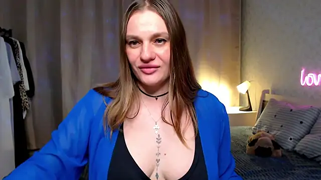 Snapshot of EndlessLustX chatting on 04-21-26, 03:51 EndlessLustX online show from 04-21-26, 03:51