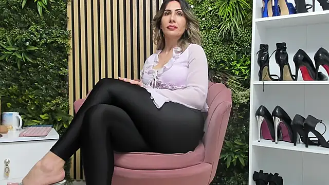 Snapshot of sweetcherry30 chatting on 03-27-26, 06:55 sweetcherry30 online show from 03-27-26, 06:55