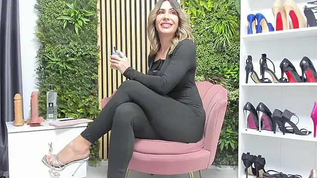 Snapshot of sweetcherry30 chatting on 03-14-26, 07:25 sweetcherry30 online show from 03-14-26, 07:25