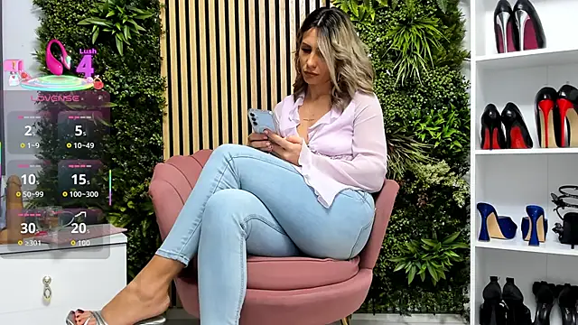 sweetcherry30 online show from 11-12-25, 07:12