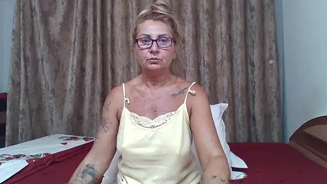 PussyEvely online show from 06-24-26, 06:28