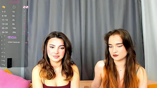Snapshot of AnnaTeona chatting on 02-09-25, 06:33 AnnaTeona online show from 02-09-25, 06:33