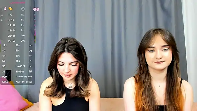 Snapshot of AnnaTeona chatting on 02-21-25, 06:29 AnnaTeona online show from 02-21-25, 06:29