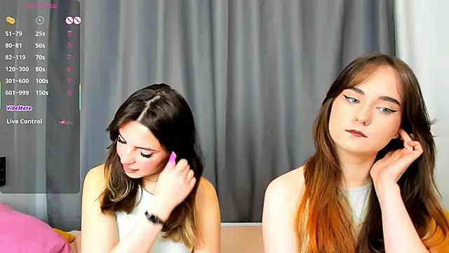 Snapshot of AnnaTeona chatting on 02-10-25, 05:25 AnnaTeona online show from 02-10-25, 05:25