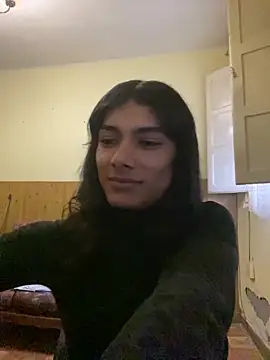 calliemaggotbone online show from 04-09-26, 06:14