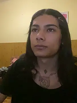 calliemaggotbone online show from 04-08-26, 09:00