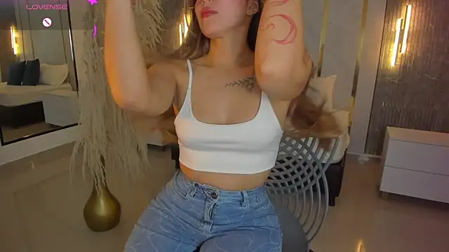 riley sierra online show from 03-09-26, 12:41