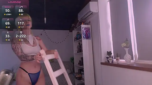 Akiko Hentai online show from 06-25-26, 04:23