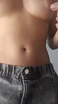 Miia Petitte online show from 04-11-26, 07:06