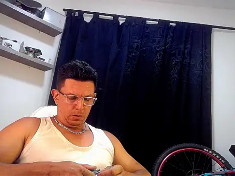 pedropicapi online show from 04-12-26, 03:21