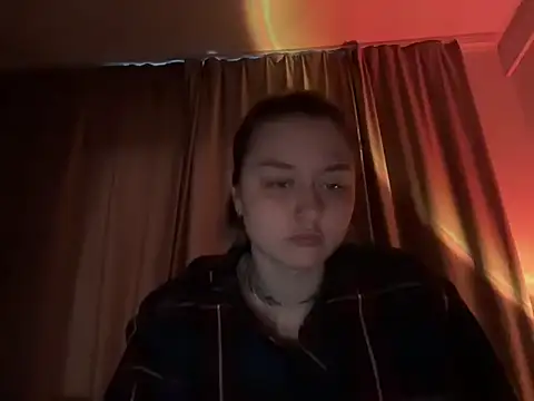 Snapshot of Isabel-Bailey chatting on 05-20-26, 09:01 Isabel-Bailey online show from 05-20-26, 09:01