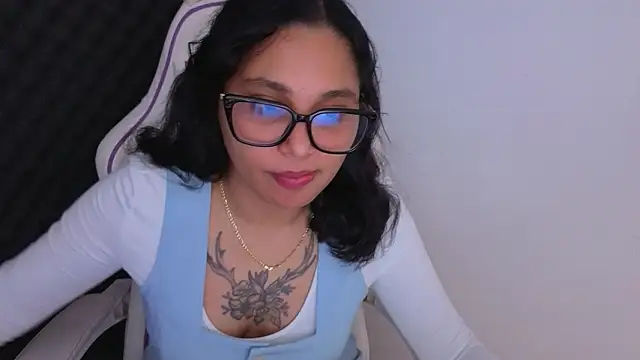 Cuteprincess21 online show from 02-08-26, 01:36