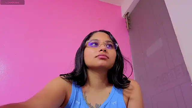 Snapshot of Cuteprincess21 chatting on 10-09-25, 11:49 Cuteprincess21 online show from 10-09-25, 11:49