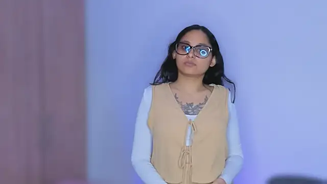 Cuteprincess21 online show from 04-10-26, 10:50