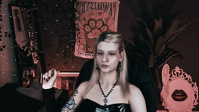 Noah ElmerX online show from 11-26-25, 09:59