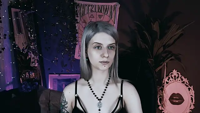 Noah ElmerX online show from 12-14-25, 03:06