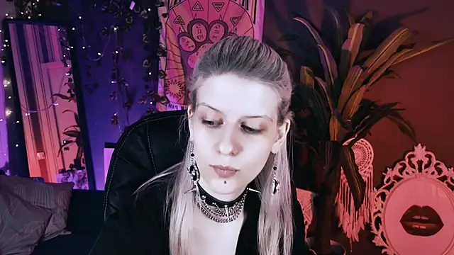 Snapshot of Noah_ElmerX chatting on 06-17-26, 05:34 Noah ElmerX online show from 06-17-26, 05:34