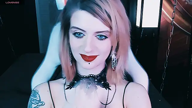 Snapshot of Noah_ElmerX chatting on 01-08-25, 10:27 Noah ElmerX online show from 01-08-25, 10:27