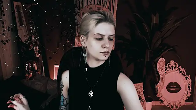 Noah ElmerX online show from 11-27-25, 10:10