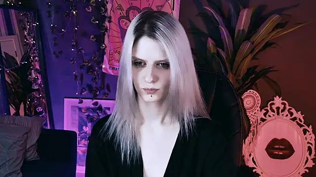 Snapshot of Noah_ElmerX chatting on 04-12-26, 02:31 Noah ElmerX online show from 04-12-26, 02:31
