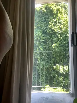 YesTheSexiest online show from 10-30-25, 10:13