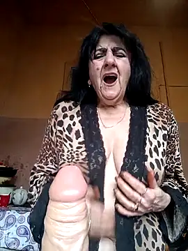 Snapshot of Lovely_Lori chatting on 04-27-26, 04:54 Lovely Lori online show from 04-27-26, 04:54