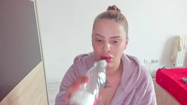 Ellyslimdoll online show from 11-20-25, 08:48