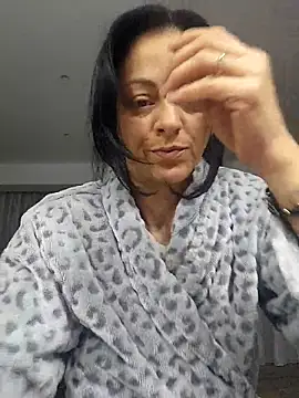 Snapshot of bruneta_sexy23 chatting on 02-08-26, 06:33 bruneta sexy23 online show from 02-08-26, 06:33