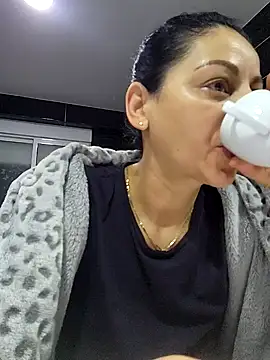 bruneta sexy23 online show from 03-03-25, 03:38