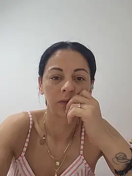 Snapshot of bruneta_sexy23 chatting on 06-02-26, 04:12 bruneta sexy23 online show from 06-02-26, 04:12