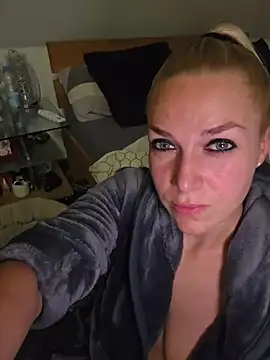 Sexy-Milla online show from 07-19-26, 08:49