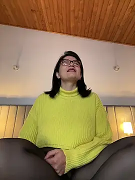 adriana71 online show from 10-07-25, 04:13