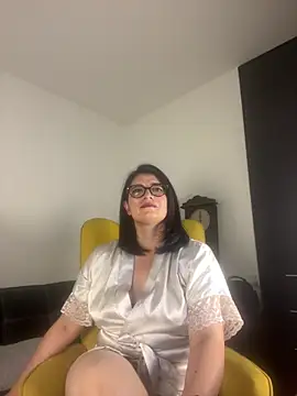 adriana71 online show from 05-29-26, 01:44