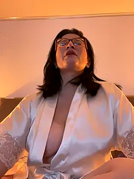 adriana71 online show from 11-14-25, 03:43