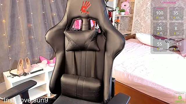 Snapshot of Michel_Momsen chatting on 03-04-25, 12:12 Michel Momsen online show from 03-04-25, 12:12