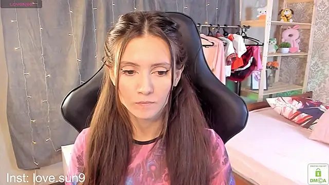 Snapshot of Michel_Momsen chatting on 02-05-25, 01:54 Michel Momsen online show from 02-05-25, 01:54