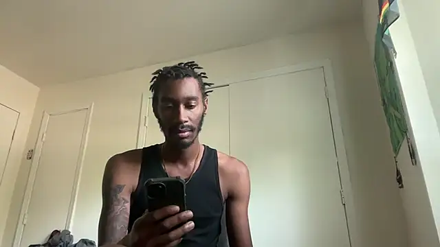 Snapshot of ITSONLYKENNY chatting on 09-23-25, 05:09 ITSONLYKENNY online show from 09-23-25, 05:09