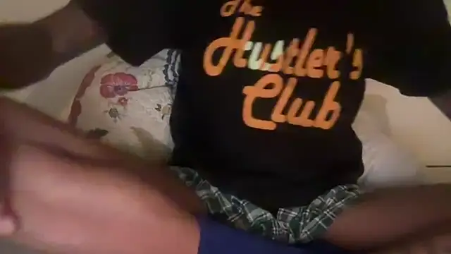 Snapshot of ITSONLYKENNY chatting on 11-08-25, 04:38 ITSONLYKENNY online show from 11-08-25, 04:38