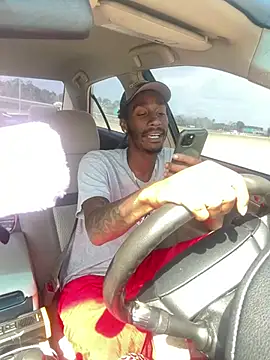 Snapshot of ITSONLYKENNY chatting on 02-14-25, 05:36 ITSONLYKENNY online show from 02-14-25, 05:36