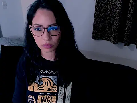 Snapshot of diana__34 chatting on 09-25-25, 11:44 diana 34 online show from 09-25-25, 11:44