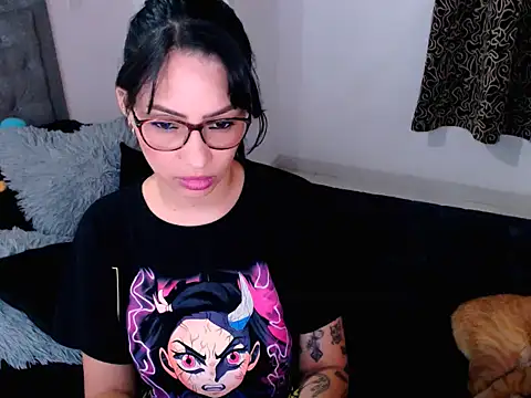 diana  34 online show from 12-19-25, 02:37