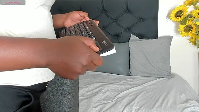 Cristale69 online show from 02-03-26, 06:35