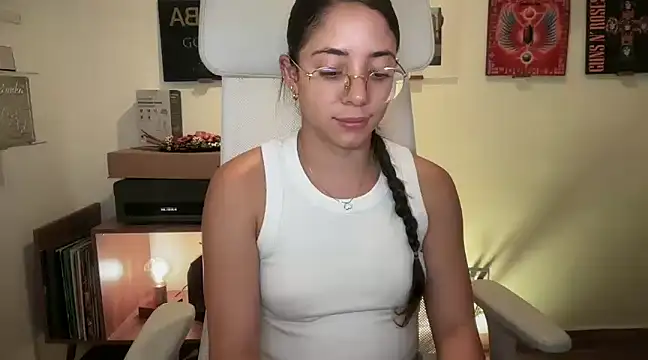 adriana  sosa  online show from 02-13-25, 11:04