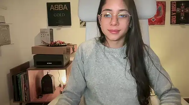 adriana  sosa  online show from 02-12-25, 11:09