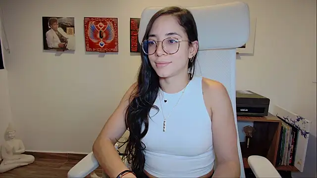 adriana  sosa  online show from 12-03-25, 11:58
