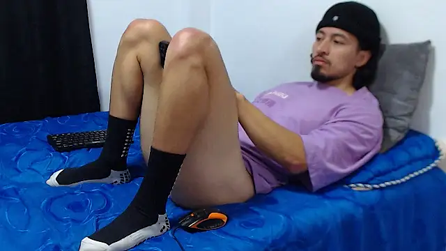 Snapshot of darekgates chatting on 10-22-25, 01:32 darekgates online show from 10-22-25, 01:32