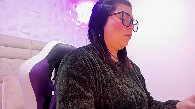 PauletteJ online show from 11-14-25, 11:58