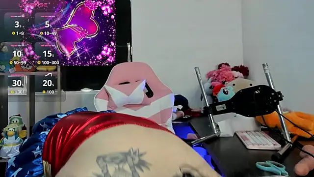 chubby vanniie  online show from 10-27-25, 05:14